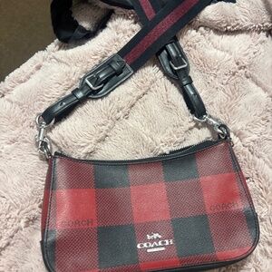 Coach bag plaid